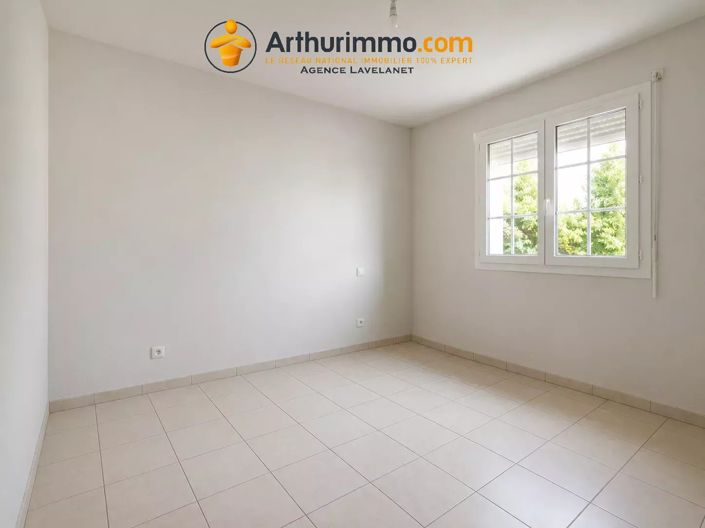Image No.11-4 Bed House for sale