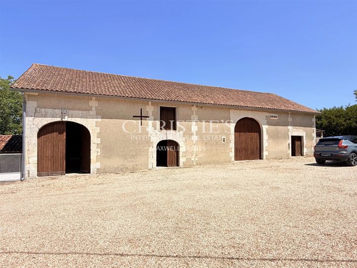 Image No.4-Maison de 7 chambres à vendre à Charente
