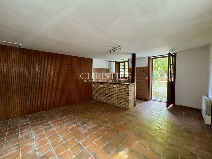 Image No.39-5 Bed House for sale