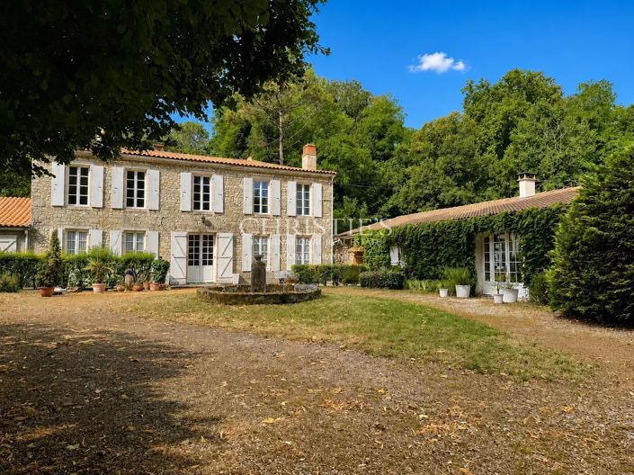 Image No.43-5 Bed House for sale