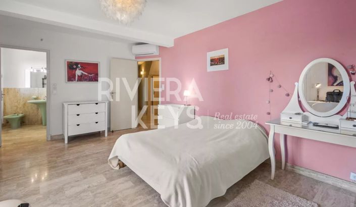 Image No.18-House for sale
