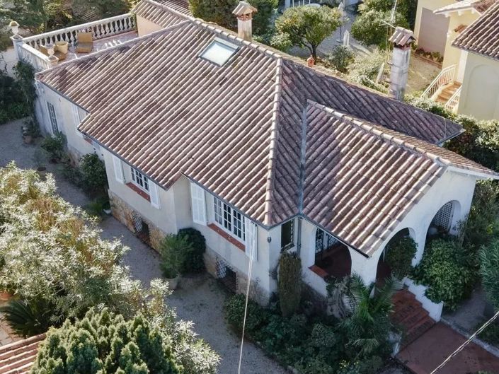 Image No.17-3 Bed House for sale