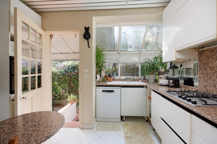 Image No.5-3 Bed House for sale