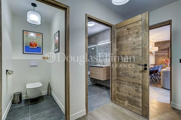 Image No.18-3 Bed Apartment for sale