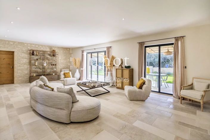 Image No.3-6 Bed House for sale