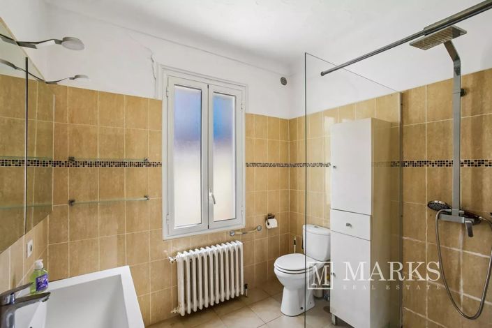Image No.14-4 Bed House for sale