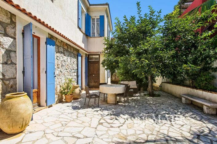 Image No.3-4 Bed House for sale