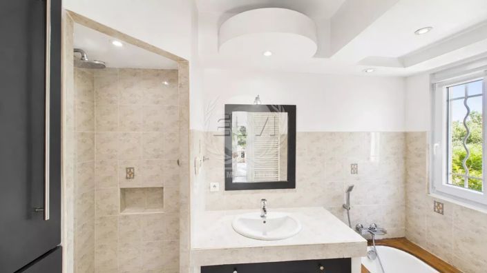 Image No.11-Maison de 4 chambres à vendre à Le Plan-de-la-Tour
