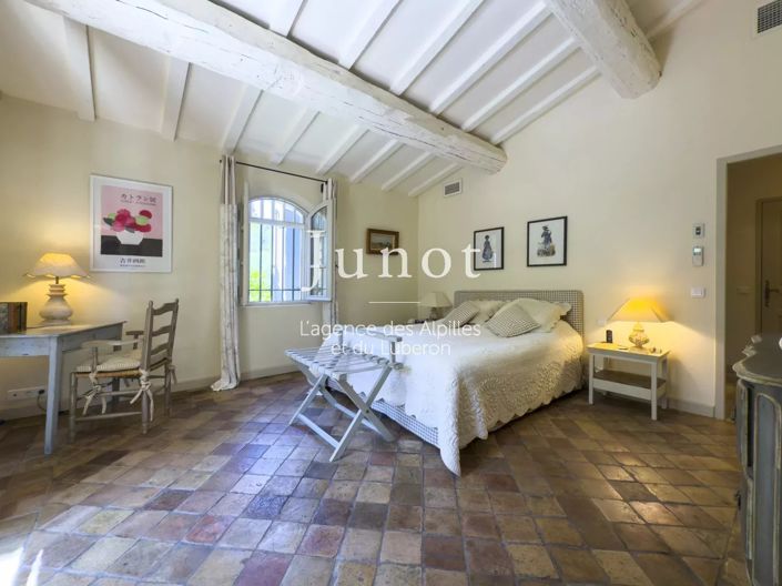 Image No.13-4 Bed House for sale