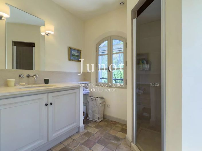 Image No.22-4 Bed House for sale