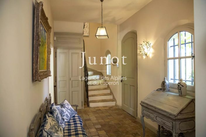 Image No.28-4 Bed House for sale