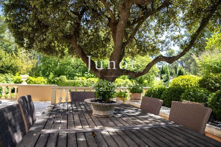 Image No.36-4 Bed House for sale