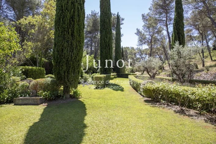 Image No.39-4 Bed House for sale