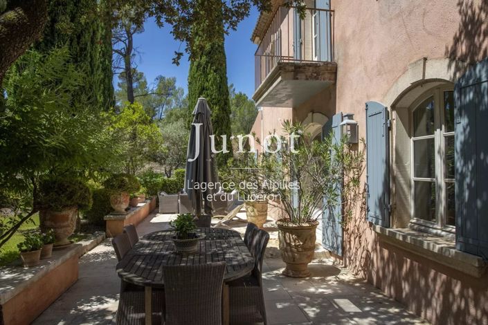 Image No.42-4 Bed House for sale