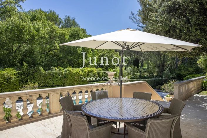 Image No.44-4 Bed House for sale