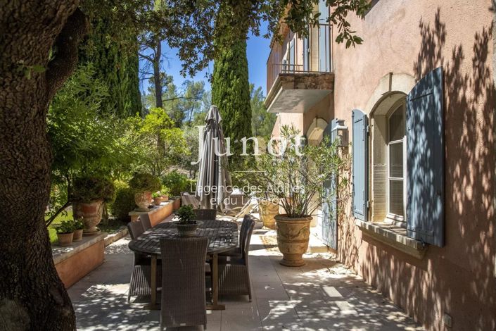 Image No.5-4 Bed House for sale
