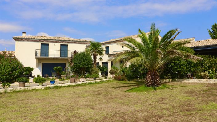 Image No.28-5 Bed House for sale