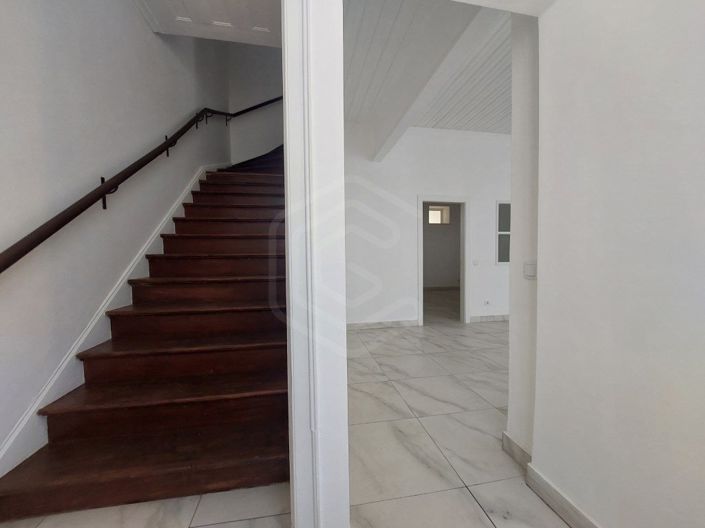 Image No.34-4 Bed House for sale