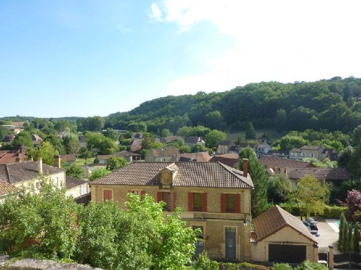 Image No.17-3 Bed House for sale