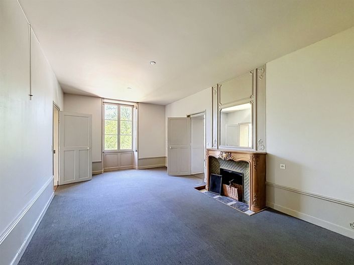Image No.4-4 Bed Apartment for sale