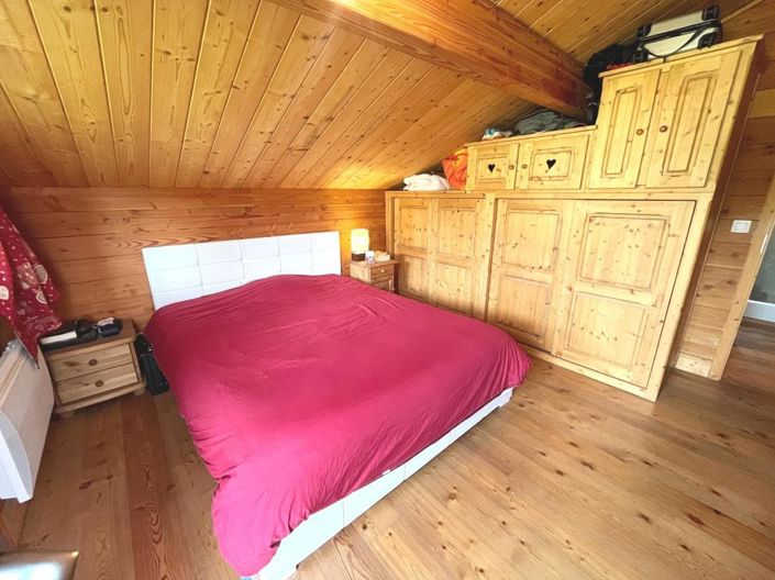 Image No.8-3 Bed Property for sale