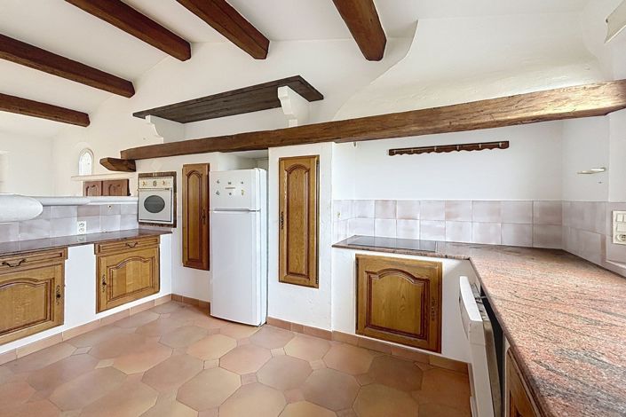 Image No.3-3 Bed House for sale
