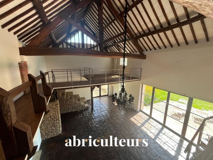 Image No.11-5 Bed House for sale