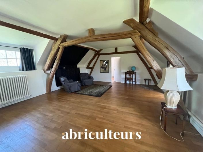 Image No.19-5 Bed House for sale