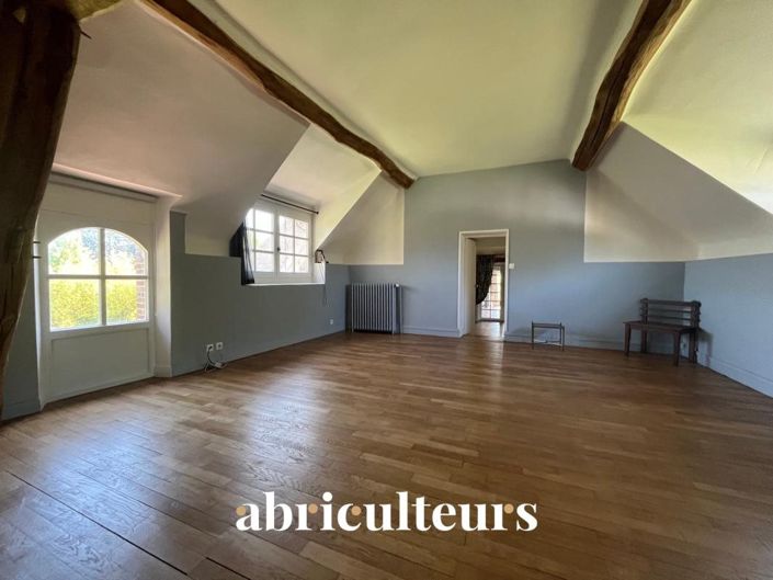 Image No.22-5 Bed House for sale