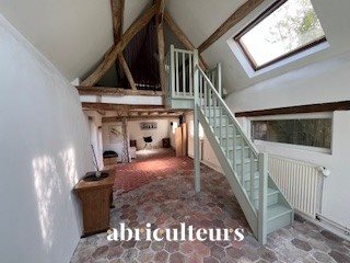Image No.25-5 Bed House for sale