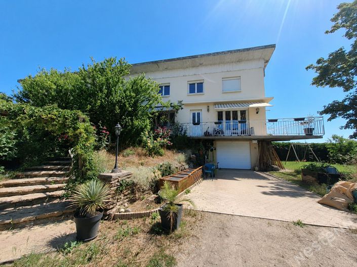 Image No.2-4 Bed House for sale