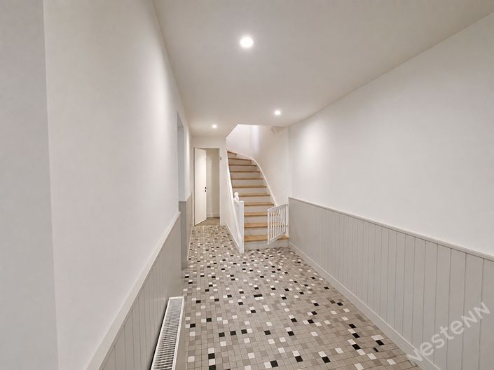 Image No.5-4 Bed House for sale