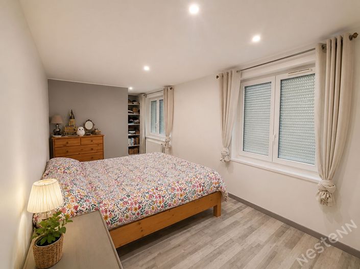 Image No.8-4 Bed House for sale
