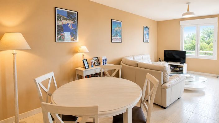 Image No.3-2 Bed Apartment for sale