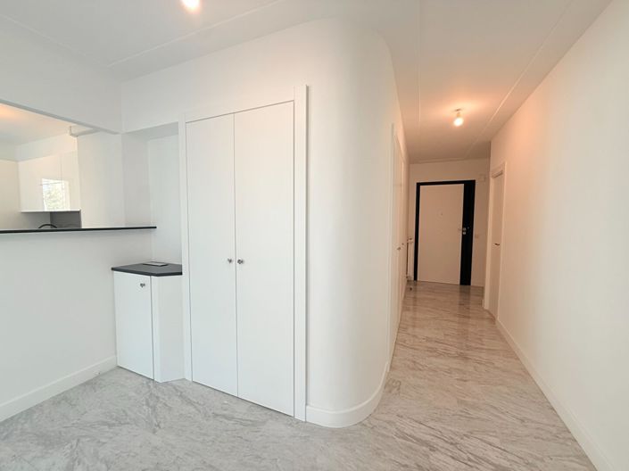Image No.9-1 Bed Apartment for sale