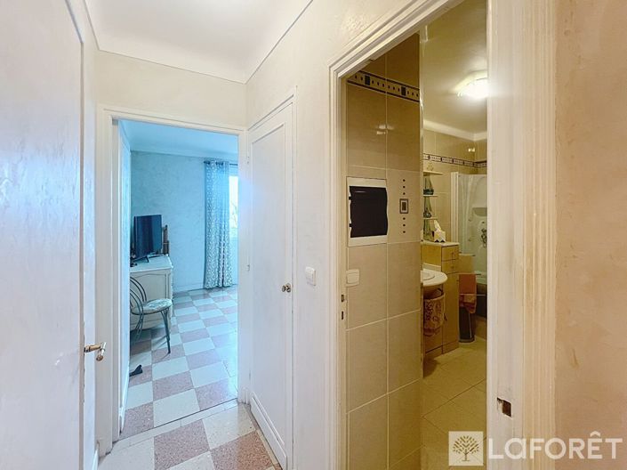 Image No.18-1 Bed Apartment for sale