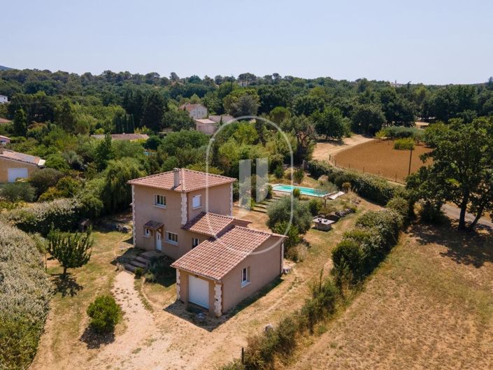 Image No.2-3 Bed House for sale
