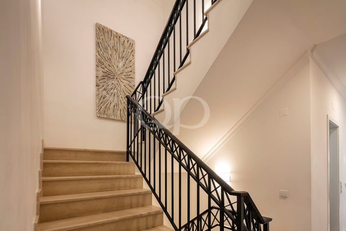Image No.26-4 Bed House for sale