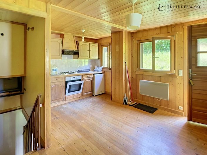 Image No.17-2 Bed House for sale
