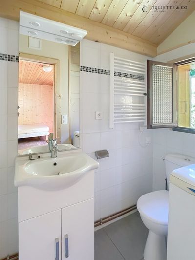 Image No.6-2 Bed House for sale