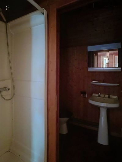 Image No.8-2 Bed House for sale
