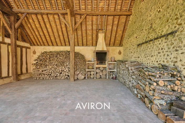 Image No.17-5 Bed House for sale
