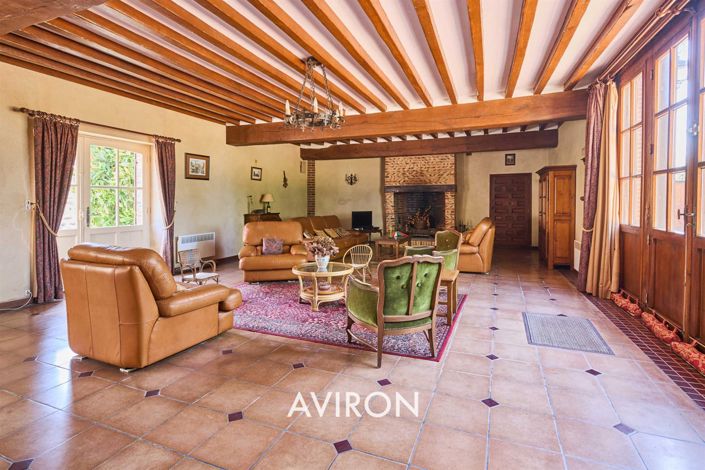 Image No.21-5 Bed House for sale