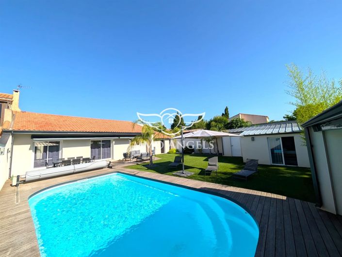 Image No.3-3 Bed House for sale