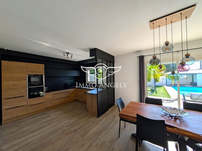 Image No.4-3 Bed House for sale