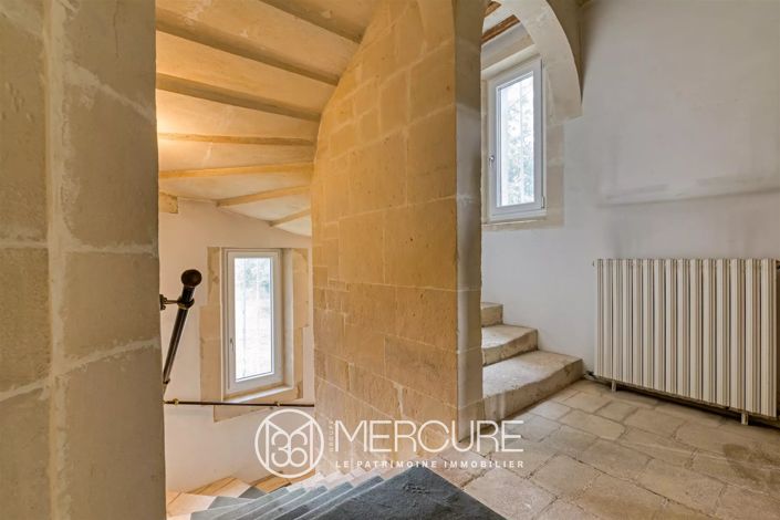 Image No.6-8 Bed Property for sale
