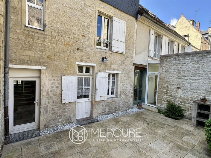 Image No.4-9 Bed House for sale