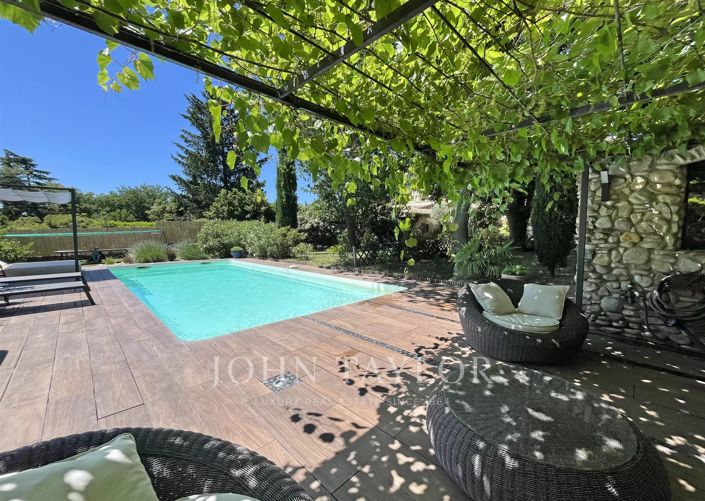 Image No.2-5 Bed House for sale