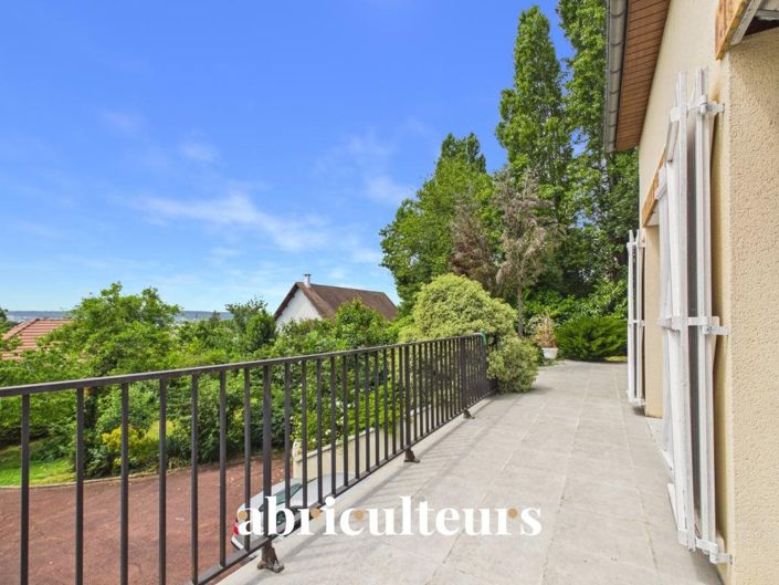 Image No.26-5 Bed House for sale