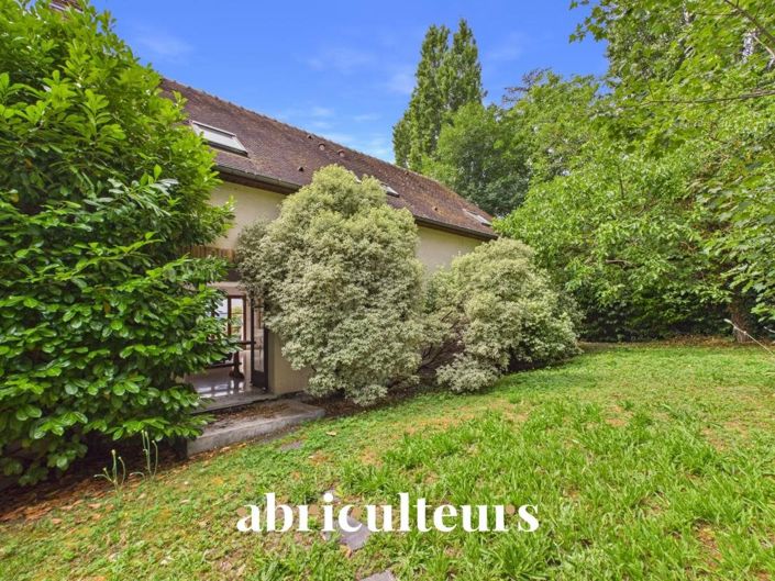 Image No.27-5 Bed House for sale